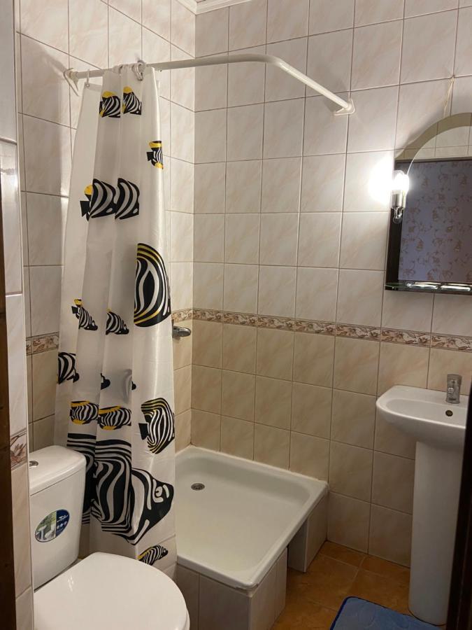 Золотий Лев Hotel Zvenyhorodka ภายนอก รูปภาพ