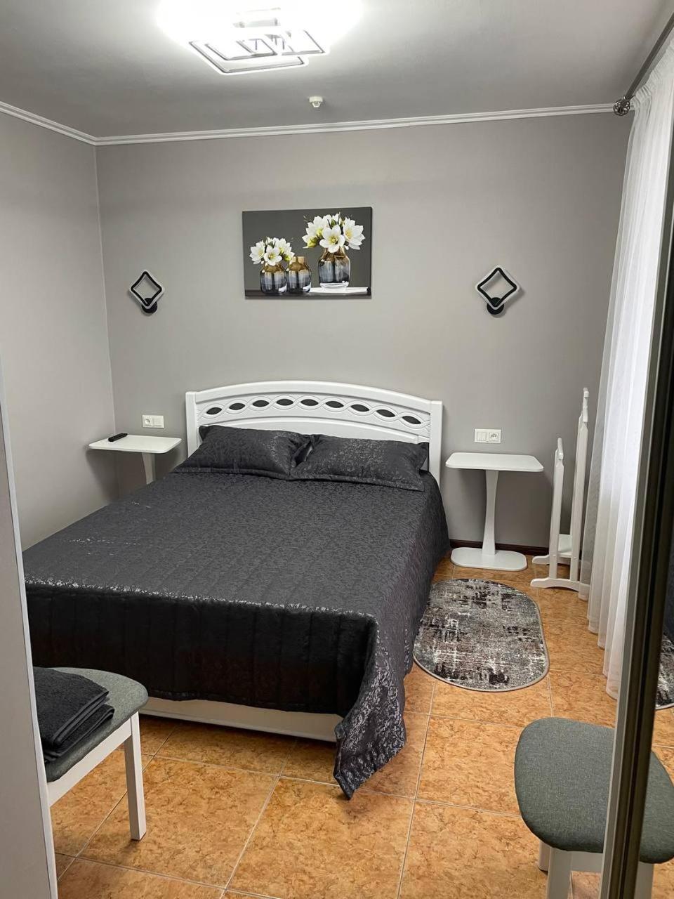 Золотий Лев Hotel Zvenyhorodka ภายนอก รูปภาพ
